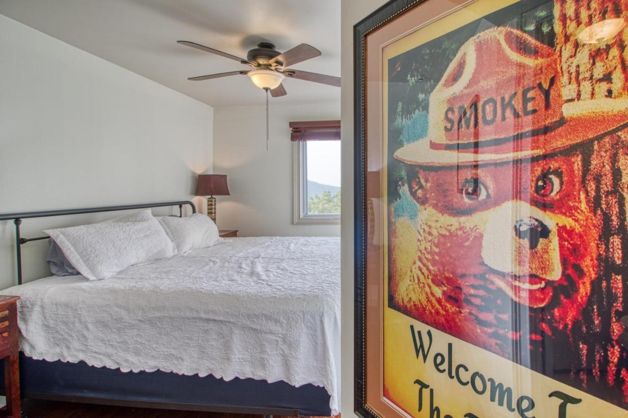 Breathtaking Sunsets, Views, Pool, Heaven Awaits! Villa Gatlinburg Exteriör bild