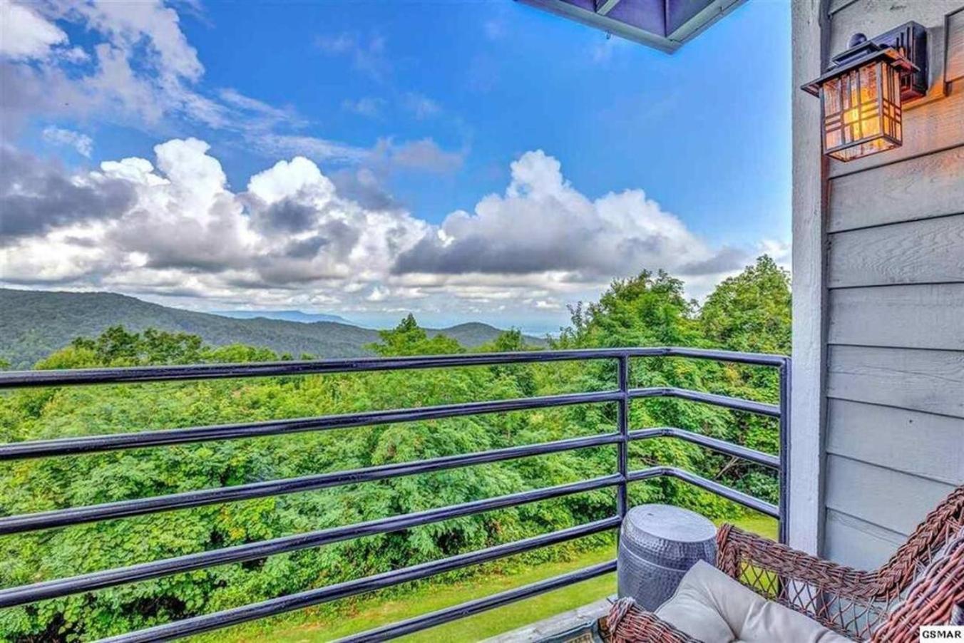 Breathtaking Sunsets, Views, Pool, Heaven Awaits! Villa Gatlinburg Exteriör bild